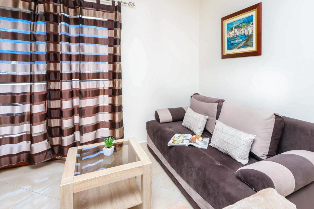 Apartments Donkovic Cattaro Esterno foto