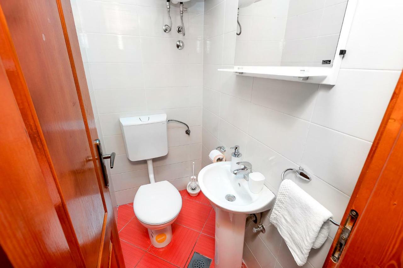 Apartments Donkovic Cattaro Esterno foto